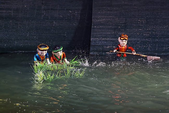 Hanoï-Thang Long water puppet show-012